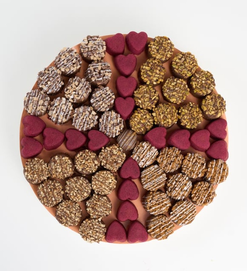 Lotus Biscoff®, KitKat, Fındık ve Fıstıklı Kekler
